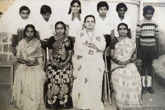 Class photo 27