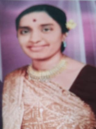 Vijayaben-Rajani - Teacher